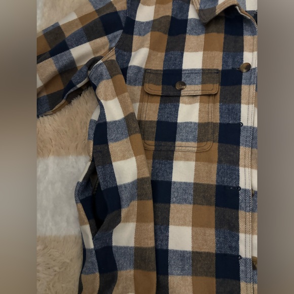 Plaid Flannel Button-Up Jacket - Picture 4 of 8